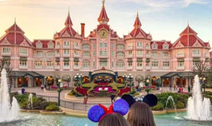 Läs mer om artikeln Var ska man bo när man besöker Disneyland Paris? – Bästa hotellen 2026