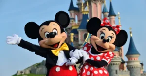 Läs mer om artikeln Disneyland Paris tips 2026 – 20 insidertips för en perfekt parkdag